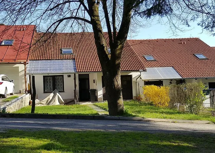 Daire Lipa V Ceste Iyi Sobota - Sobota *